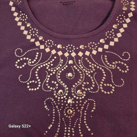 F22 Brunswick Square embellished tank top - Picture 2 of 5